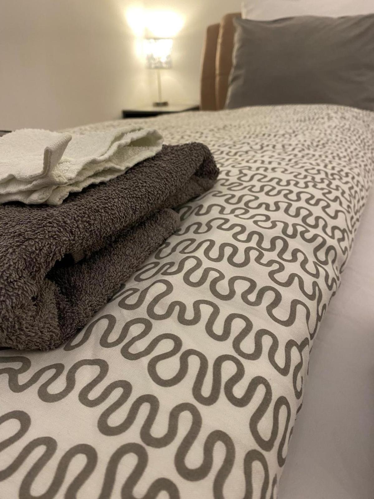 בודפשט Akacfa Boutique Apartment מראה חיצוני תמונה